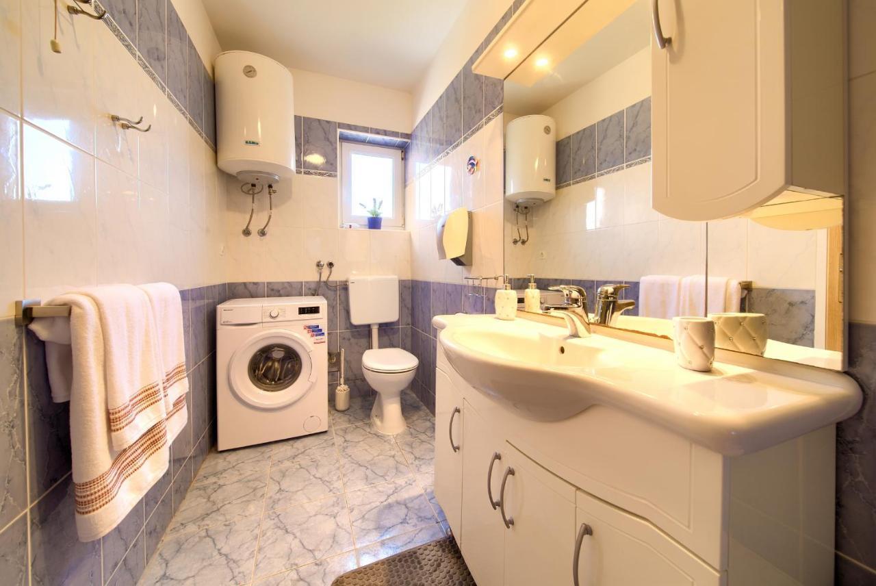 Apartman Noel Krk Town Dış mekan fotoğraf
